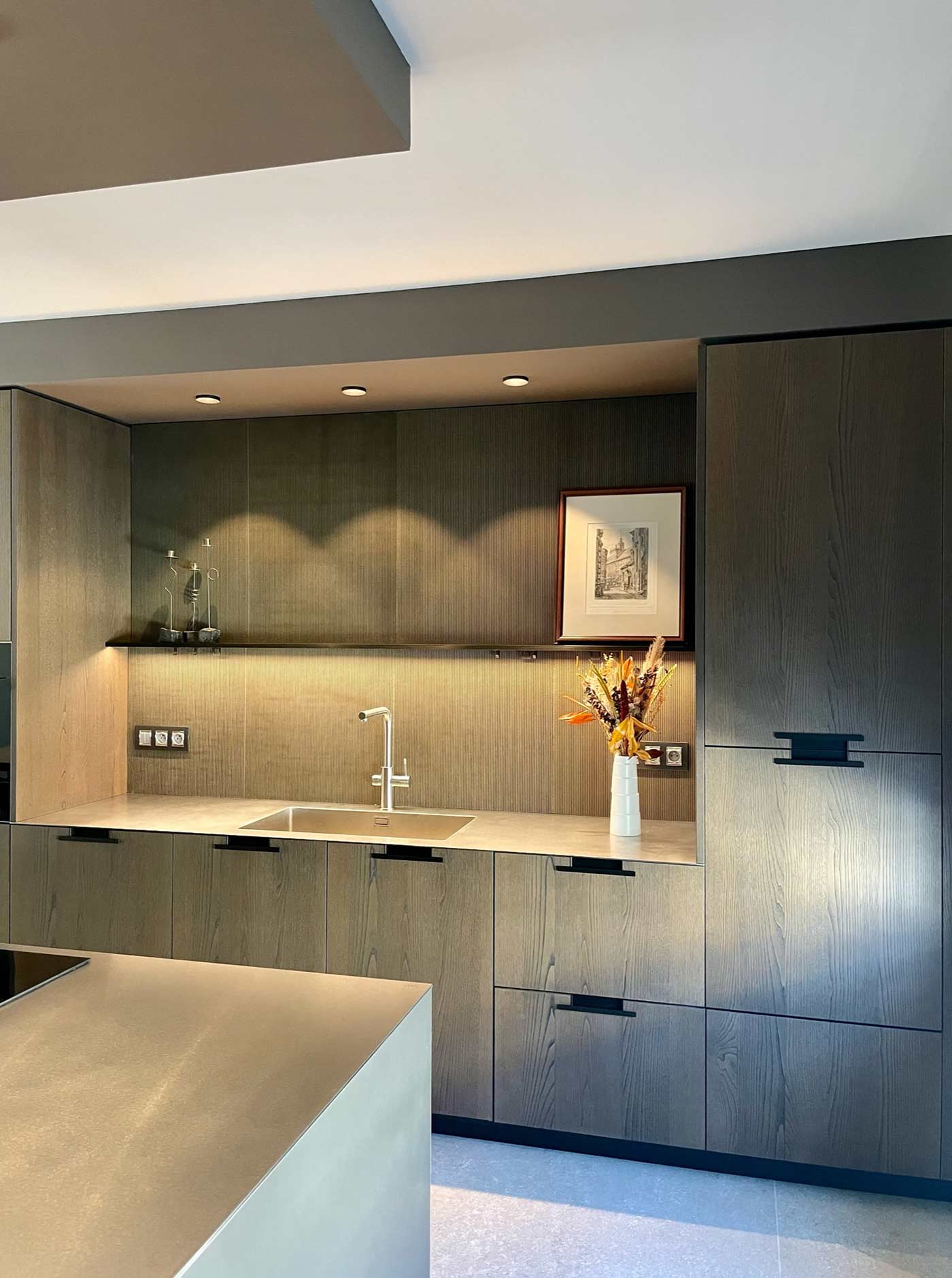 donnez une nouvelle vie à votre espace avec notre service de rénovation de cuisine à bullion. conseils personnalisés, matériaux de qualité et réalisation sur mesure pour une cuisine moderne et fonctionnelle.