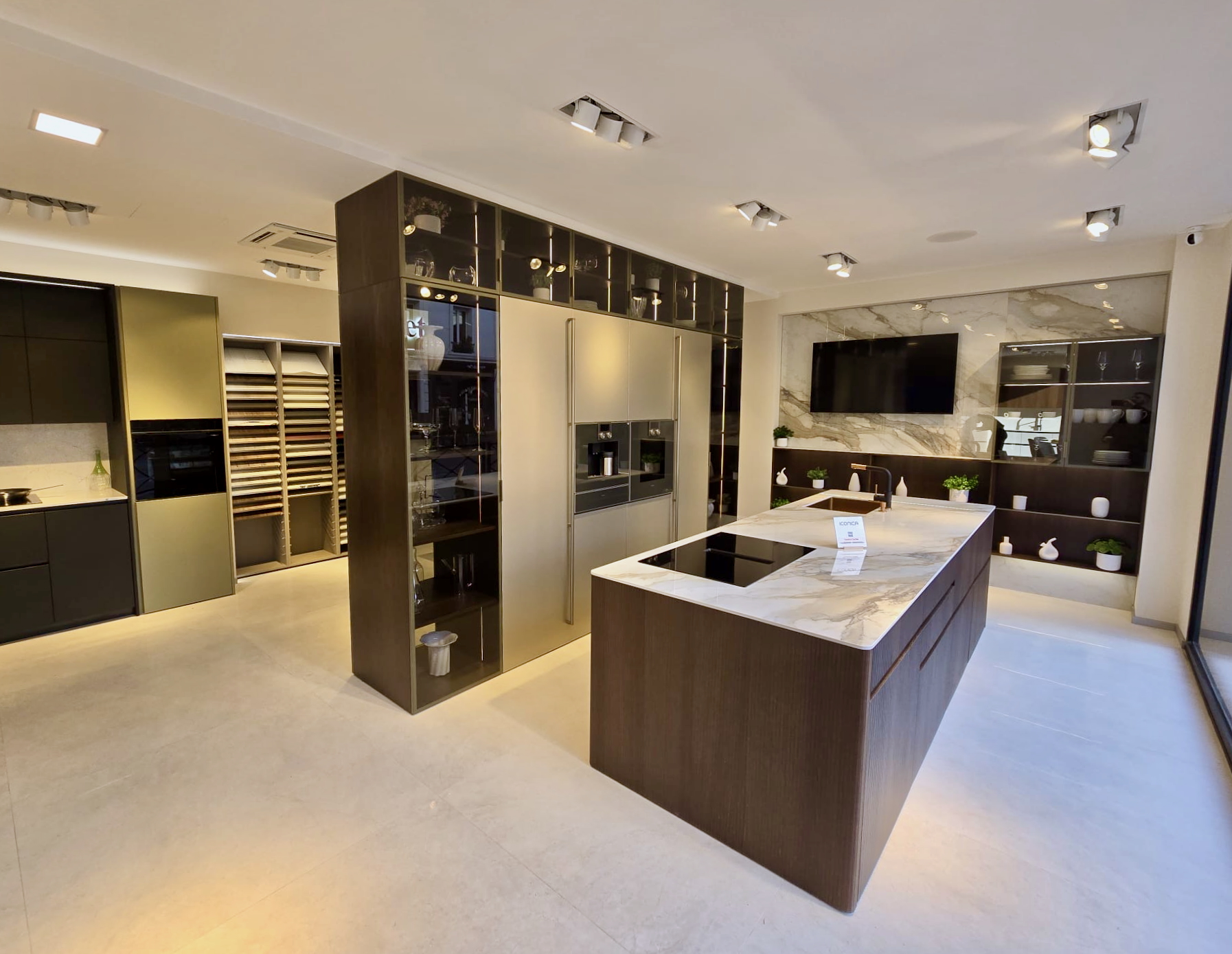 confiez la rénovation de votre cuisine à chennevières à des experts qualifiés. des solutions sur-mesure pour moderniser, aménager et optimiser votre espace culinaire.