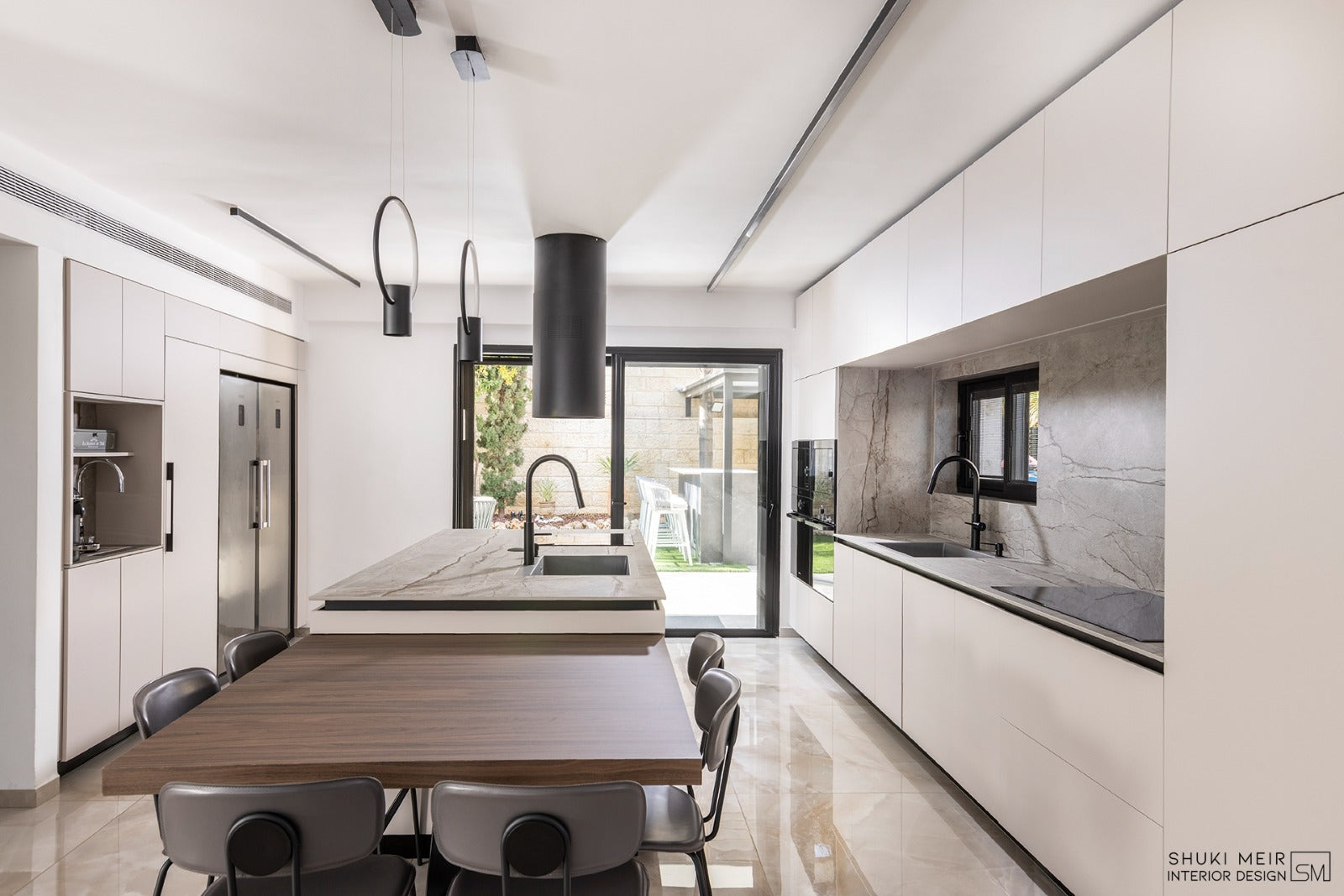 confiez votre rénovation de cuisine à corbeil-essonnes à des experts. modernisez votre espace avec des solutions sur-mesure, adaptées à vos besoins et à votre budget. obtenez un devis gratuit dès aujourd'hui !