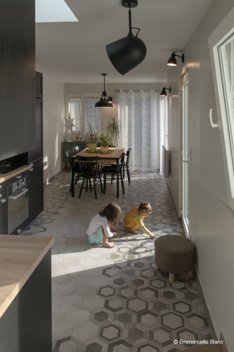 confiez la rénovation de votre cuisine à fontenay à des experts : conception personnalisée, matériaux de qualité et finitions soignées pour un espace moderne et fonctionnel.