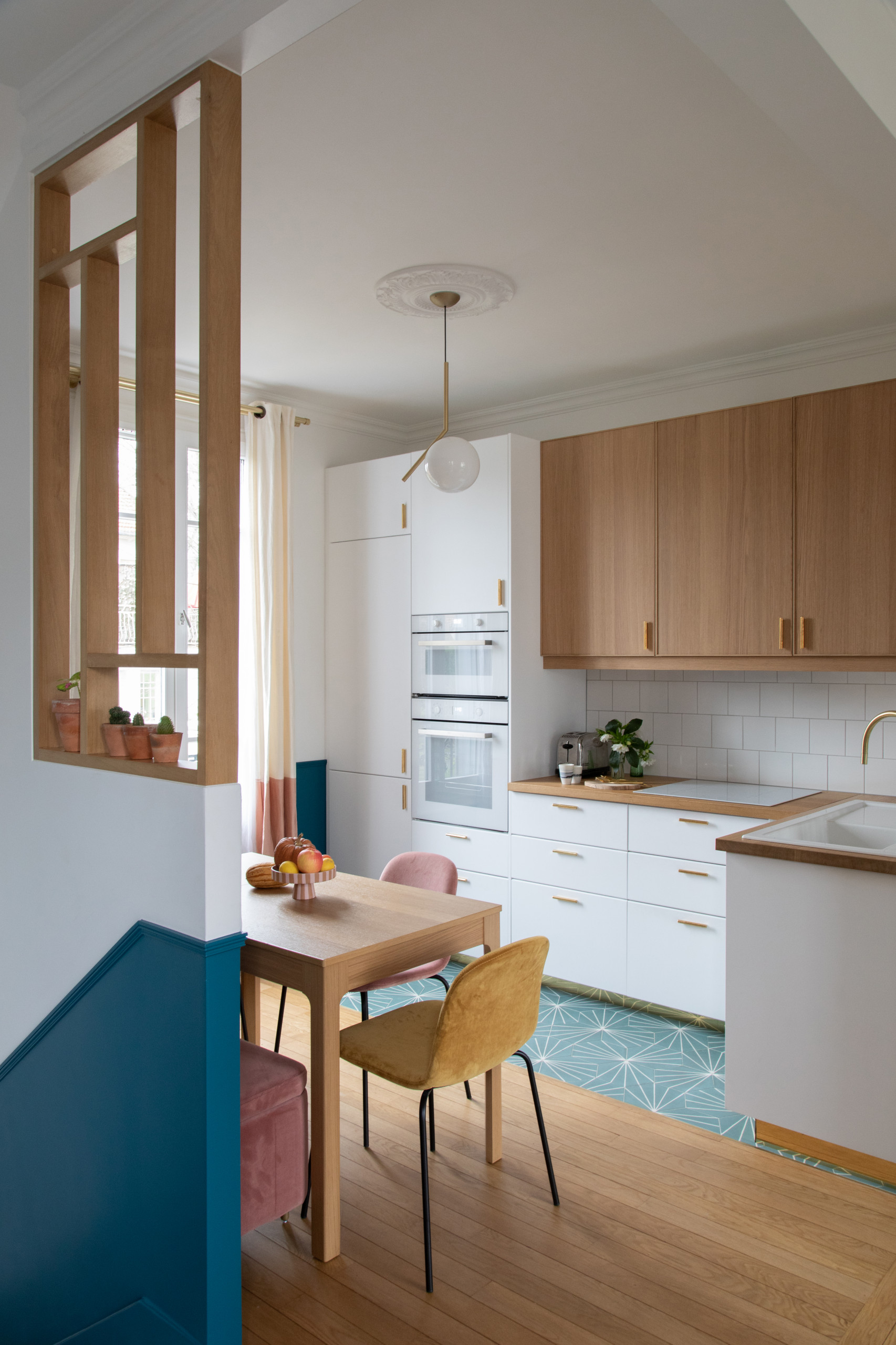 confiez la rénovation de votre cuisine à maisons-alfort à des experts. design moderne, matériaux de qualité et accompagnement sur-mesure pour une cuisine fonctionnelle et esthétique.
