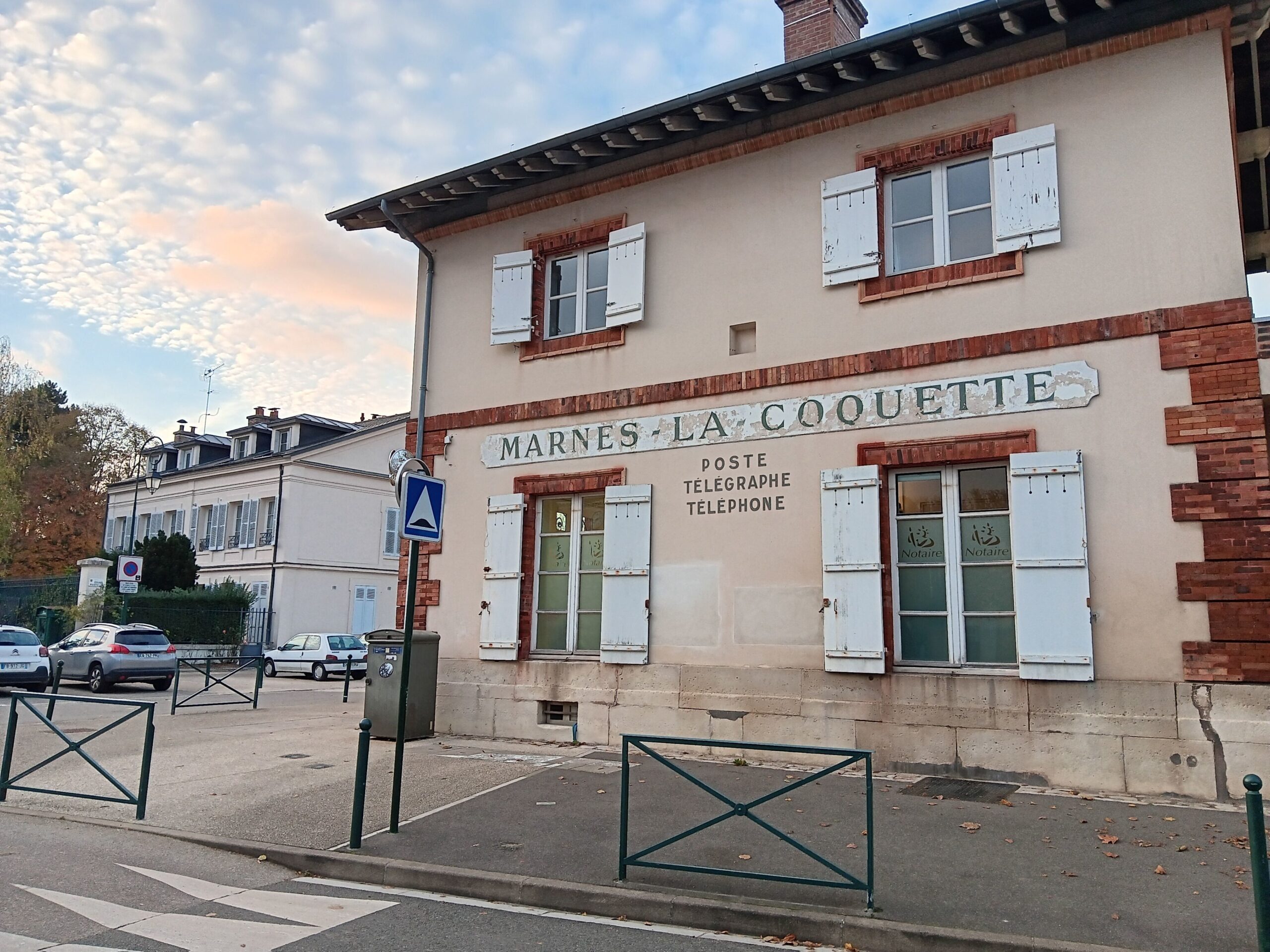 confiez la rénovation de votre cuisine à marnes-la-coquette à des experts. profitez d'un accompagnement personnalisé pour transformer votre espace avec style, fonctionnalité et matériaux de qualité.