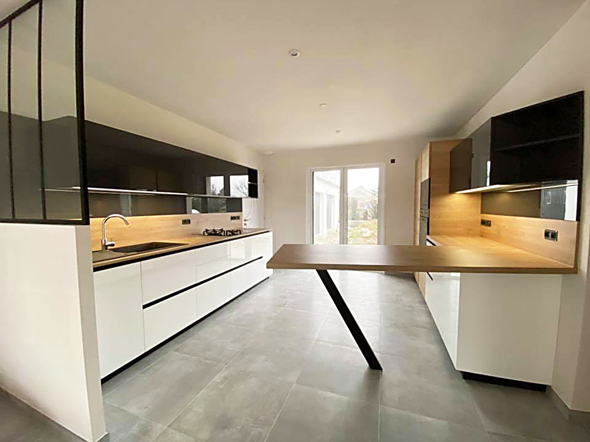 découvrez nos conseils et inspirations pour une rénovation de cuisine moderne : matériaux tendance, astuces déco et idées pour transformer votre espace en une pièce fonctionnelle et élégante.