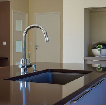 confiez la rénovation de votre cuisine à pantin à des experts ! modernisation, aménagement sur mesure et matériaux de qualité pour une cuisine fonctionnelle et esthétique. devis gratuit.