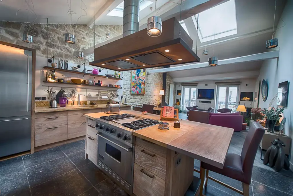 confiez la rénovation de votre cuisine à paris à des experts. modernisation, aménagement sur-mesure et conseils personnalisés pour une cuisine fonctionnelle et esthétique. devis gratuit et accompagnement complet.