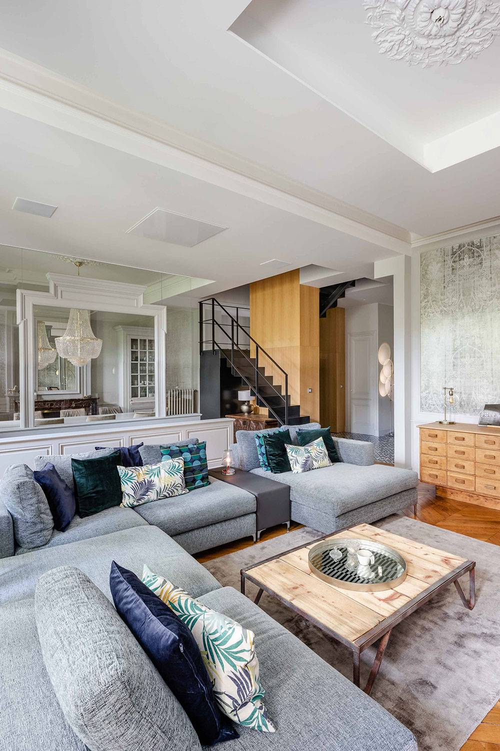 découvrez nos conseils et astuces pour réussir une rénovation moderne, alliant design contemporain et confort. inspirez-vous pour transformer votre intérieur avec style !