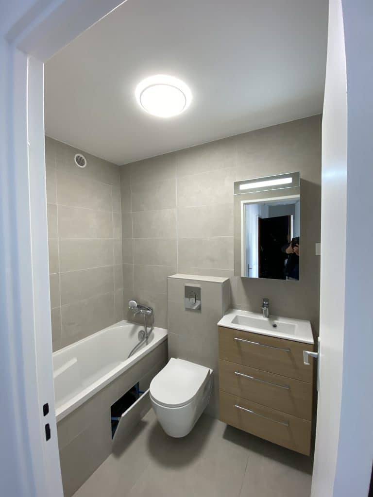 faites rénover votre appartement ou maison dans le 20ème arrondissement de paris avec des experts qualifiés. devis gratuit, travaux sur mesure et accompagnement personnalisé pour tous vos projets de rénovation à paris 20.