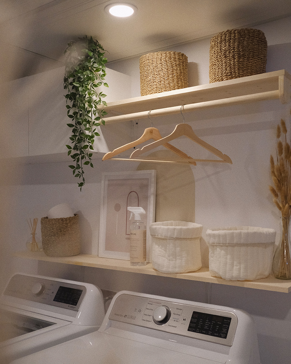 confiez votre rénovation de salle de bain à bas prix à des professionnels. profitez de solutions économiques, modernes et adaptées à votre budget. devis gratuit et rapide !