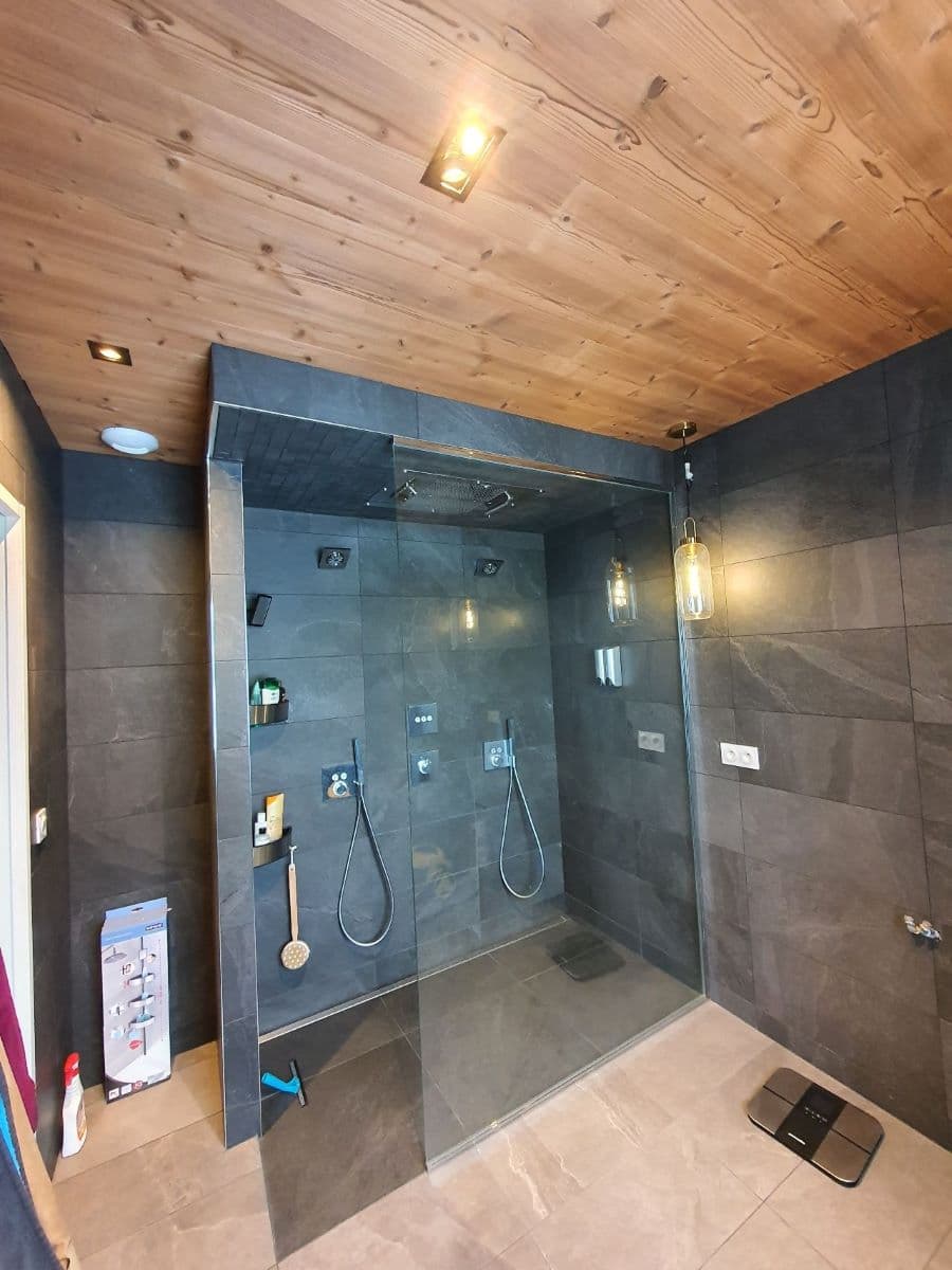 besoin de rénover votre salle de bain à bray-sur-seine ? découvrez nos solutions sur-mesure pour une rénovation de salle de bain moderne, fonctionnelle et adaptée à vos envies. devis gratuit et conseils personnalisés.