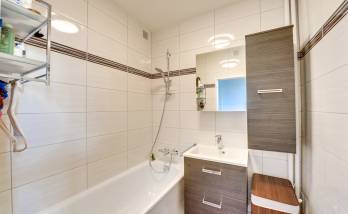 confiez la rénovation de votre salle de bain à chambourcy à des professionnels qualifiés. devis gratuit, conseils personnalisés et réalisations sur mesure pour un espace moderne et fonctionnel.