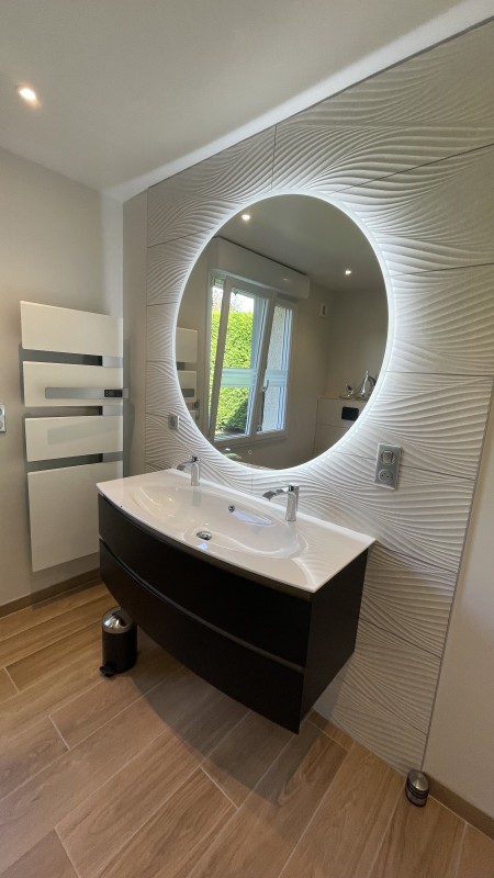 confiez la rénovation de votre salle de bain à clairefontaine à des experts. solutions sur-mesure, matériaux de qualité et accompagnement personnalisé pour transformer votre espace selon vos envies.