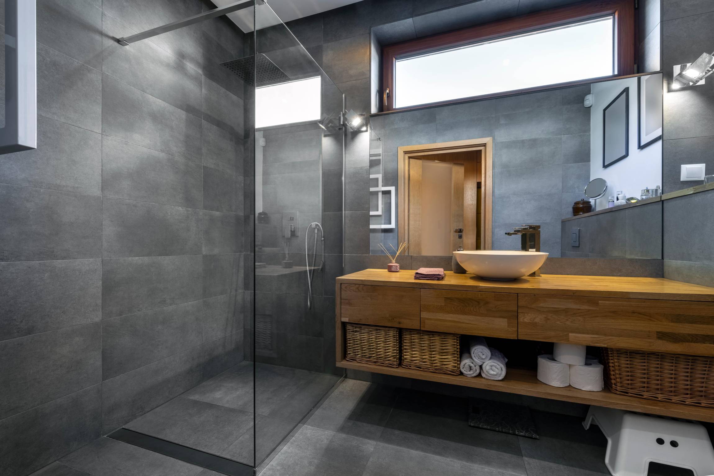 confiez la rénovation de votre salle de bain à frémainville à des experts qualifiés. aménagement moderne, matériaux de qualité et conseils personnalisés pour un espace bien-être sur mesure.