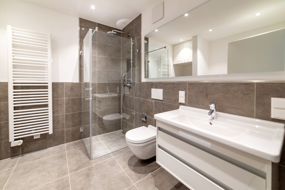 confiez la rénovation de votre salle de bains à des professionnels qualifiés à 77570. modernisation, aménagement sur-mesure, conseils et devis gratuits pour un espace confortable et élégant.