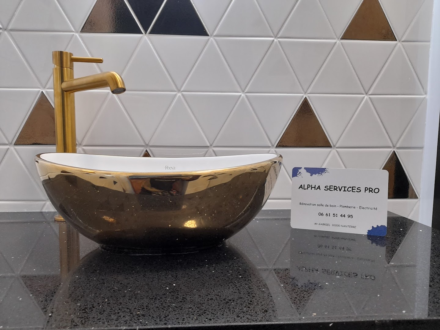 confiez la rénovation de votre salle de bains à carrières-sur-seine en 2025 à des experts. solutions sur-mesure, modernisation, conseils personnalisés et devis gratuit pour une pièce d’eau unique et fonctionnelle.