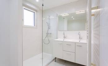 confiez la rénovation de votre salle de bains à château-landon en 2025 à des experts. modernisation, agencement sur-mesure et finitions de qualité pour un espace élégant et fonctionnel. devis gratuit !