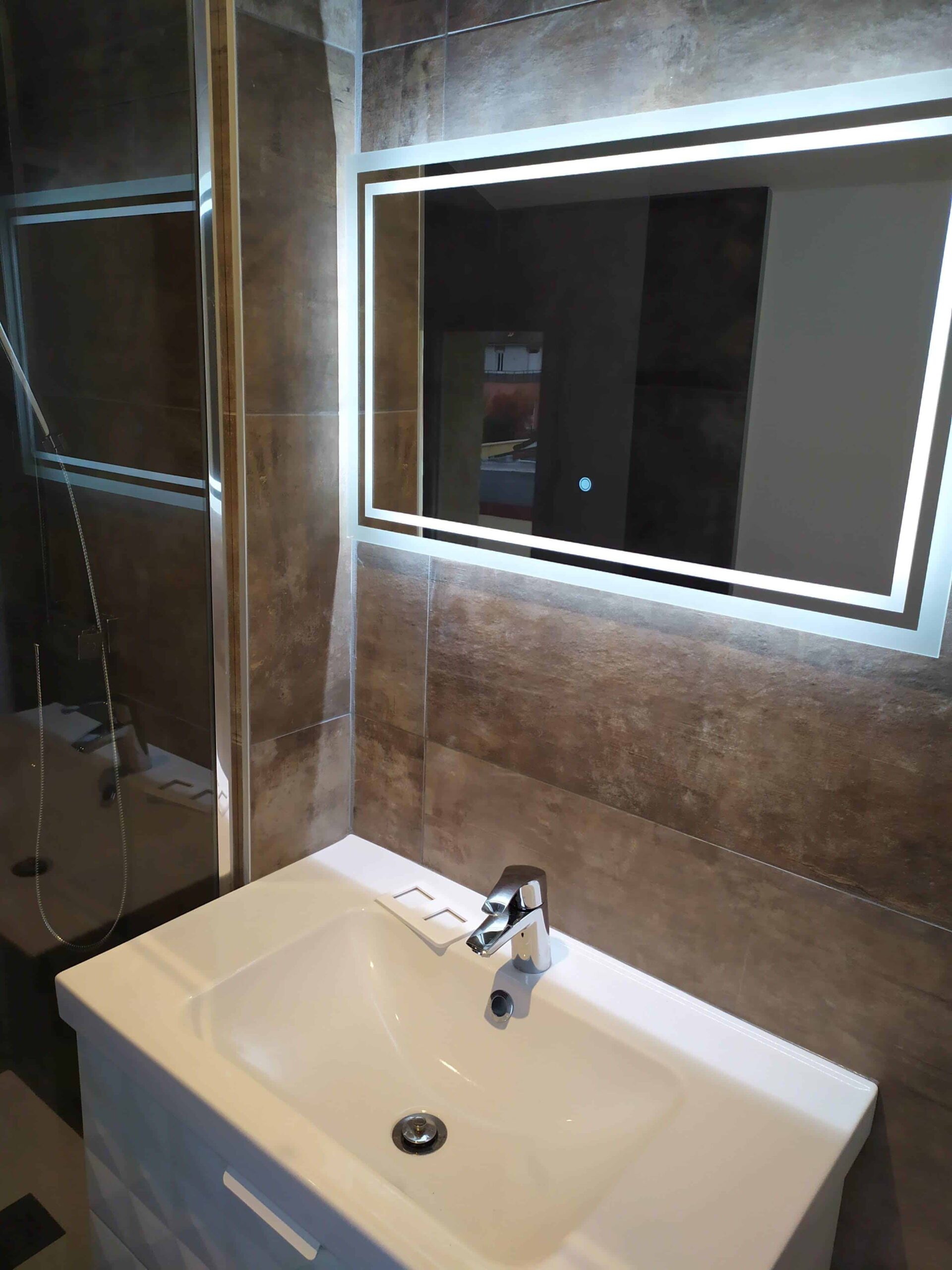 confiez la rénovation de votre salle de bains à coulombs-en-valois à nos experts : modernisation, aménagement sur mesure et finitions de qualité pour un espace fonctionnel et esthétique.