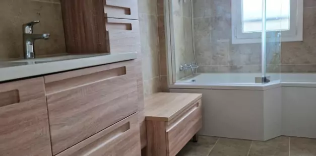confiez la rénovation de votre salle de bains à deuil-la-barre en 2025 à des experts. design moderne, matériaux de qualité et solutions personnalisées pour un espace unique et fonctionnel !
