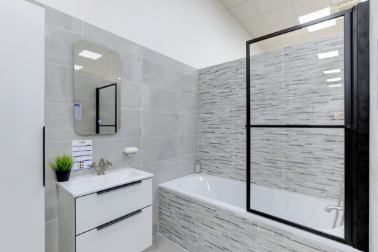 confiez la rénovation de votre salle de bains à draveil en 2025 à des experts ! modernisez votre espace avec des solutions sur mesure, matériaux de qualité et finitions soignées. devis gratuit et accompagnement personnalisé.