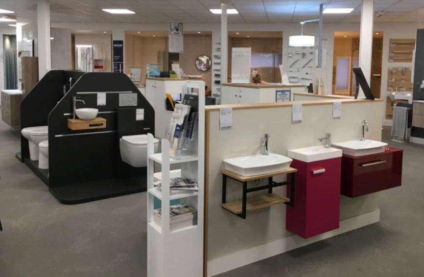 donnez une seconde vie à votre salle de bains à ecquevilly ! rénovation sur mesure, conseils personnalisés et artisans qualifiés pour un espace moderne, fonctionnel et adapté à vos envies.