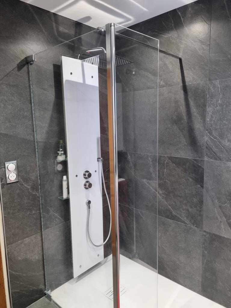 confiez la rénovation de votre salle de bains à faÿ-lès-nemours en 2025 à des experts. solutions sur mesure, matériaux de qualité, conseils personnalisés. devis gratuit et rapide !