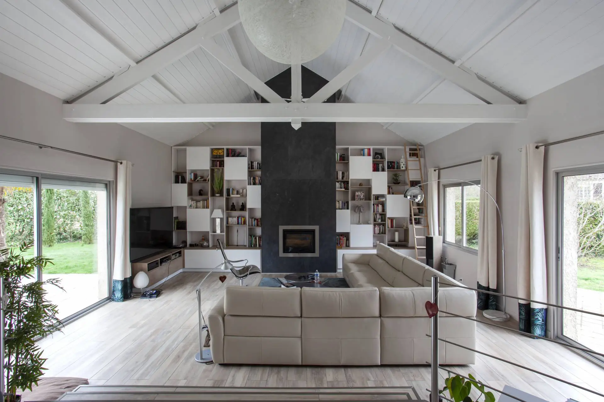 confiez la rénovation de votre salle de bains à des experts à fontainebleau. solutions sur-mesure, design moderne et travaux de qualité pour transformer votre espace selon vos envies.