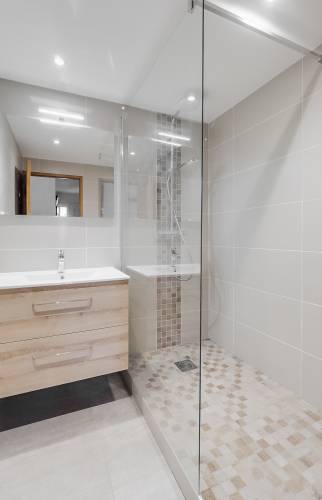 confiez la rénovation de votre salle de bains à houdan en 2025 à des experts. conseils personnalisés, devis gratuit et travaux de qualité pour transformer votre espace selon vos envies.