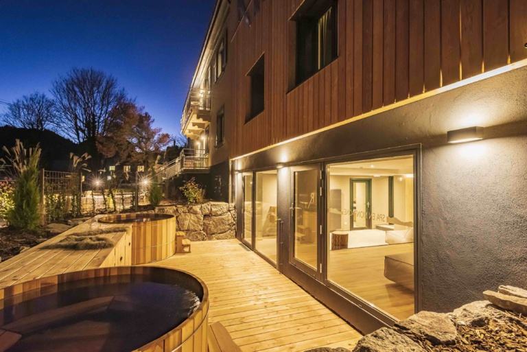 confiez la rénovation de votre salle de bains à la rochette à notre équipe professionnelle. conseils personnalisés, matériaux de qualité et travaux soignés pour transformer votre espace selon vos envies.