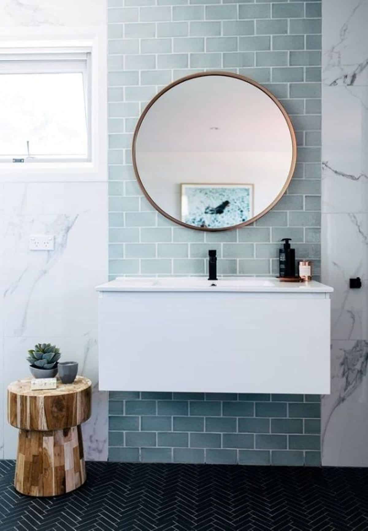 confiez la rénovation de votre salle de bains à marchémoret en 2025 à des experts : aménagement moderne, matériaux de qualité, devis gratuit et personnalisé pour un espace fonctionnel et élégant.