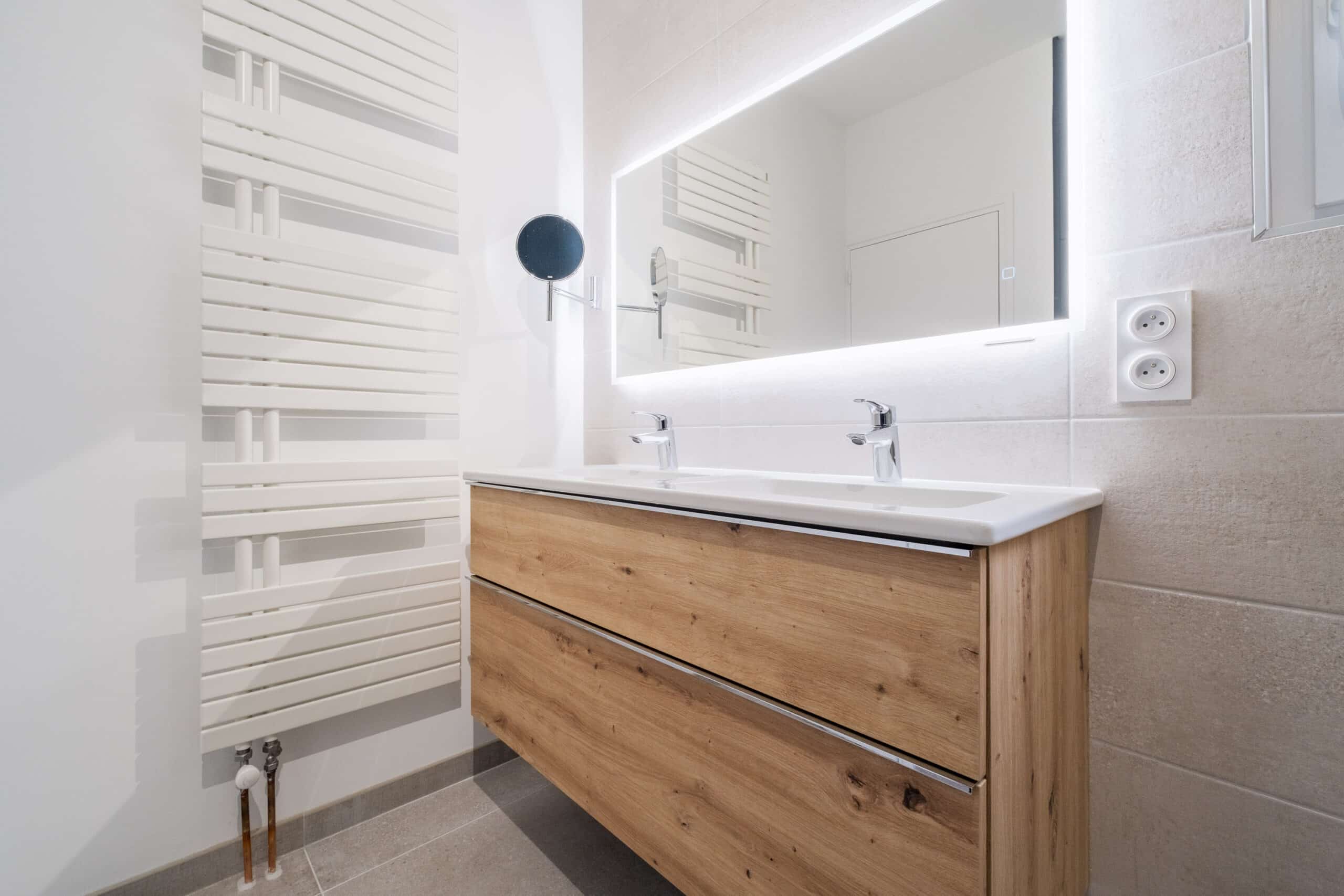 confiez la rénovation de votre salle de bains à obsonville en 2025 à des experts. conseils personnalisés, travaux de qualité, solutions modernes et budget maîtrisé pour transformer votre espace bien-être.