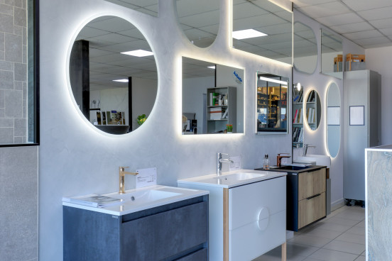 confiez la rénovation de votre salle de bains à orly-sur-morin en 2025 à des professionnels qualifiés. bénéficiez d’un accompagnement personnalisé, de conseils déco et de travaux de qualité pour moderniser et optimiser votre espace.