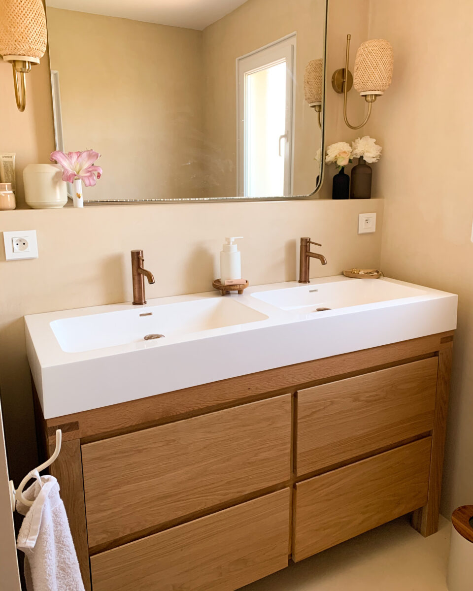 confiez la rénovation de votre salle de bains à des experts pour un espace moderne, fonctionnel et adapté à vos besoins. obtenez des conseils personnalisés et un devis gratuit pour transformer votre sdb.