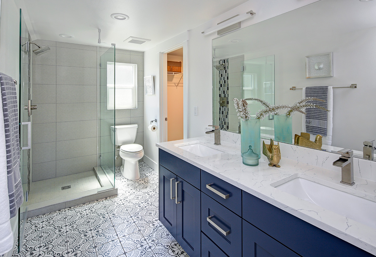 confiez la rénovation de votre salle de bain à des experts pour un espace moderne, fonctionnel et esthétique. trouvez des idées, conseils et services adaptés à vos besoins et à votre budget.