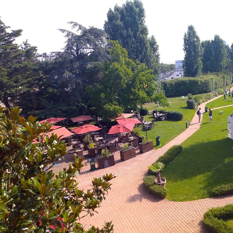 confiez votre rénovation à des experts tcp à paris. bénéficiez de solutions sur-mesure pour transformer votre intérieur ou vos locaux professionnels avec qualité et rapidité.