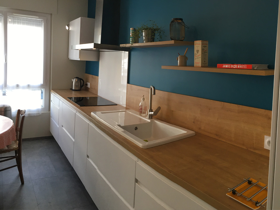 donnez une nouvelle vie à votre cuisine à béhoust ! découvrez nos solutions sur-mesure pour rénover votre cuisine, alliant design, fonctionnalité et qualité. obtenez un devis gratuit dès aujourd'hui.