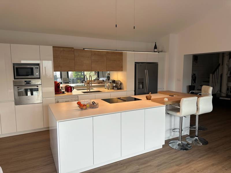 vous cherchez à rénover votre cuisine à belloy-en-france ? découvrez nos conseils et solutions sur-mesure pour moderniser et optimiser votre espace culinaire. obtenez un devis personnalisé dès maintenant !