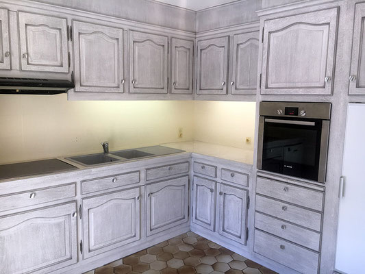 donnez une nouvelle vie à votre cuisine à neuilly-plaisance. découvrez nos conseils et solutions sur mesure pour rénover votre espace avec style et efficacité.