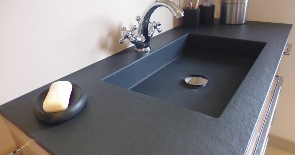 découvrez comment la résine peut transformer votre salle de bain en un espace moderne, étanche et facile d'entretien. conseils, idées déco et avantages de la résine pour sols et murs.