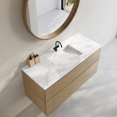 découvrez nos solutions de salle de bain sur-mesure : conception personnalisée, aménagement optimisé et matériaux de qualité pour un espace unique à votre image.