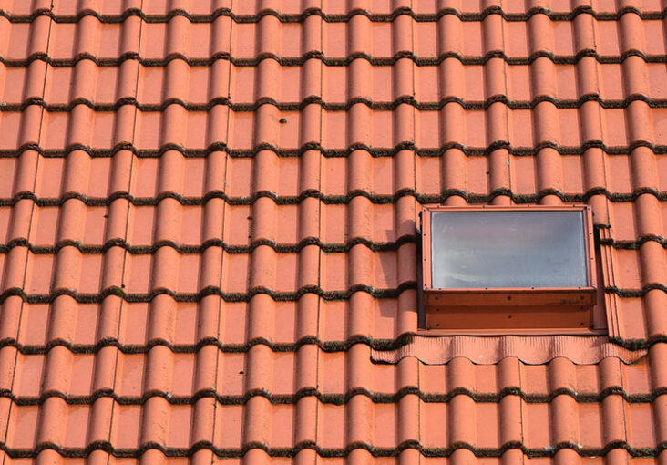toiture 18 découvrez tout ce qu'il faut savoir sur la toiture : matériaux, entretien, réparations et conseils pour une toiture durable et efficace. protégez votre maison grâce à nos guides et astuces spécialisés.