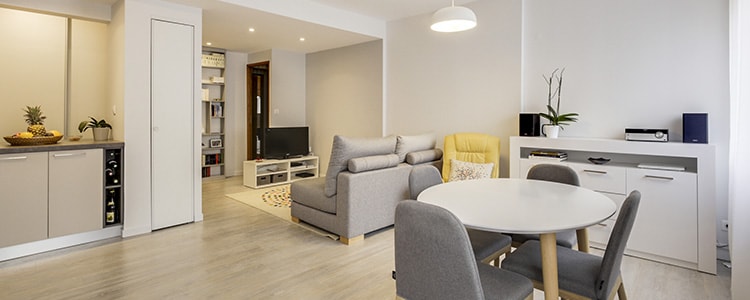 travaux appartement 4 découvrez nos conseils et étapes clés pour réussir vos travaux d'appartement : rénovation, aménagement, astuces pratiques et budget. transformez votre espace en toute sérénité !