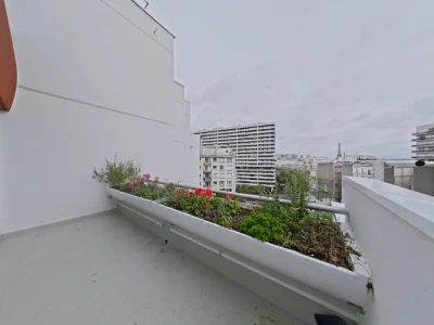 découvrez nos offres d'appartements à louer dans le 15e arrondissement de paris : emplacements recherchés, logements confortables et proches de toutes commodités. trouvez votre futur chez-vous dès aujourd'hui !