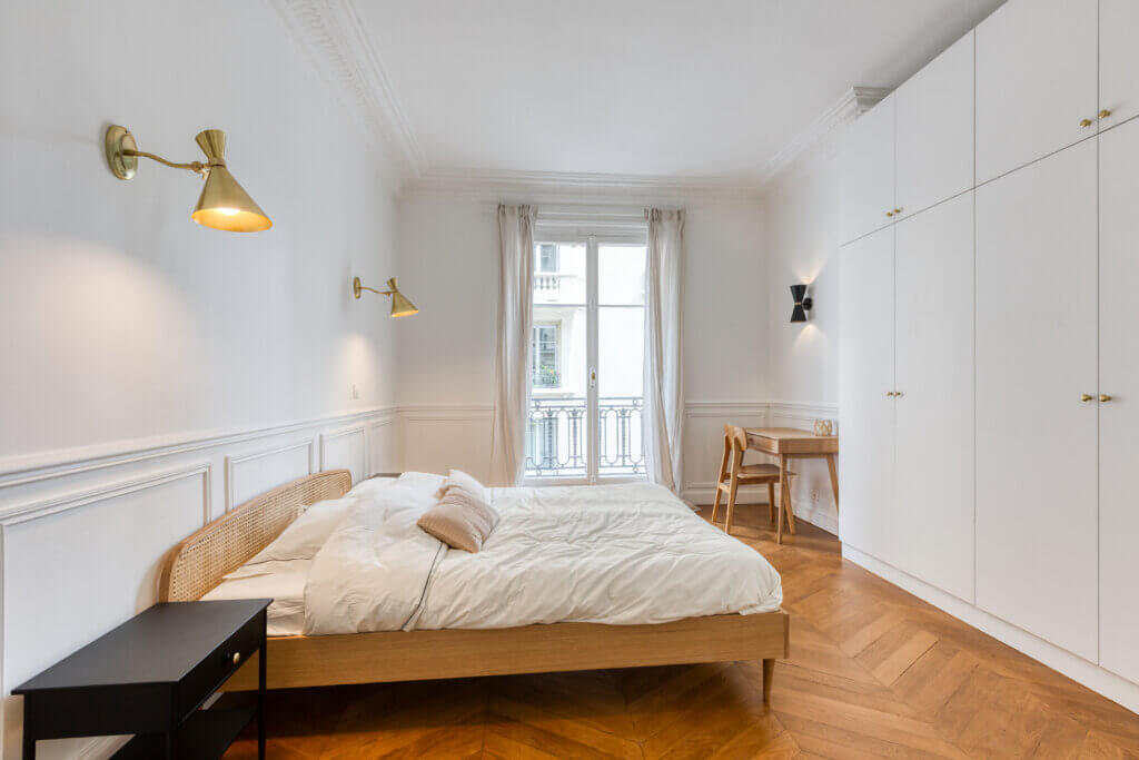 découvrez un architecte d'intérieur à aubagne pour transformer et sublimer vos espaces de vie ou de travail avec des solutions personnalisées, créatives et fonctionnelles.