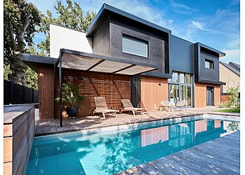 trouvez un architecte spécialisé dans la conception et la rénovation de maisons à rennes. accompagnement personnalisé pour réaliser votre projet de construction, extension ou aménagement intérieur.