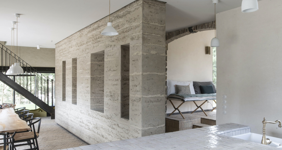 architecte renovation 1 découvrez un architecte spécialisé en rénovation pour transformer, moderniser et valoriser votre espace. bénéficiez de conseils personnalisés, d'une expertise professionnelle et d'un accompagnement sur mesure pour tous vos projets de rénovation.