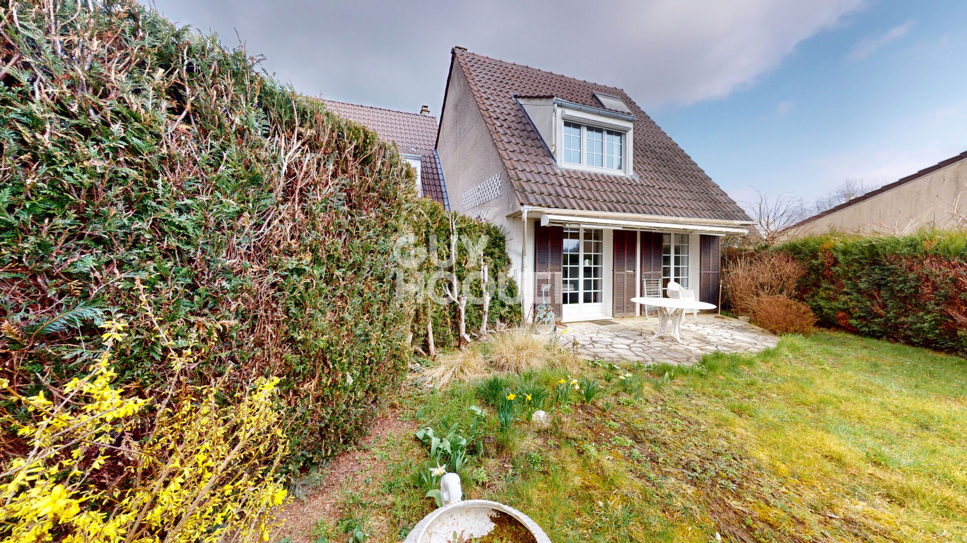 découvrez les atouts de lardy 91510 : un cadre de vie paisible, une nature préservée, des infrastructures de qualité et une situation idéale en essonne pour votre famille ou investissement.