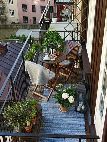 aménagez votre balcon avec style ! découvrez des idées, astuces et inspirations pour optimiser l’espace, choisir le mobilier adapté et profiter pleinement de votre balcon tout au long de l’année.