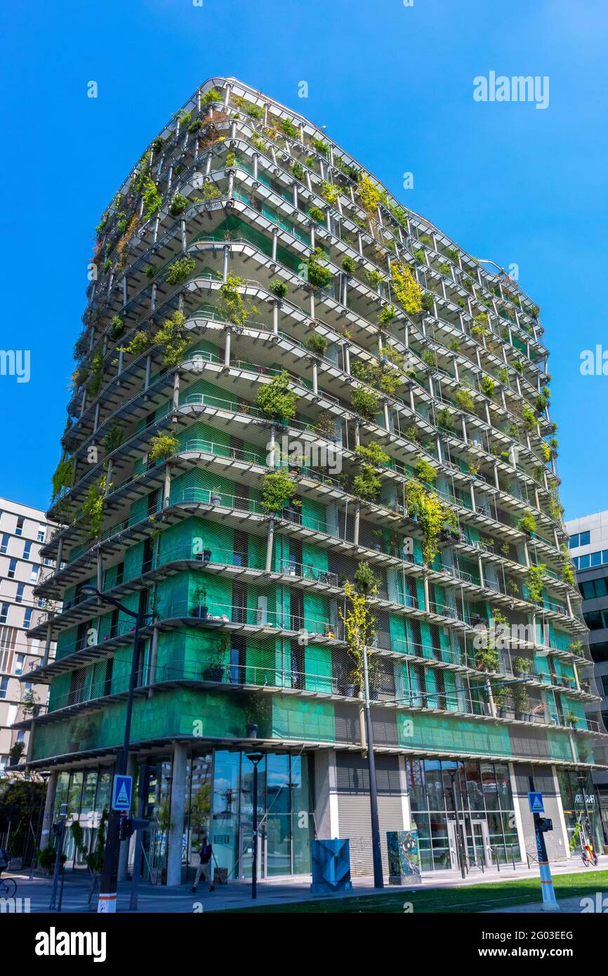 découvrez l’actualité, les styles architecturaux et les meilleures adresses du bâtiment à paris : conseils, tendances et expertises pour vos projets de construction ou de rénovation dans la capitale.