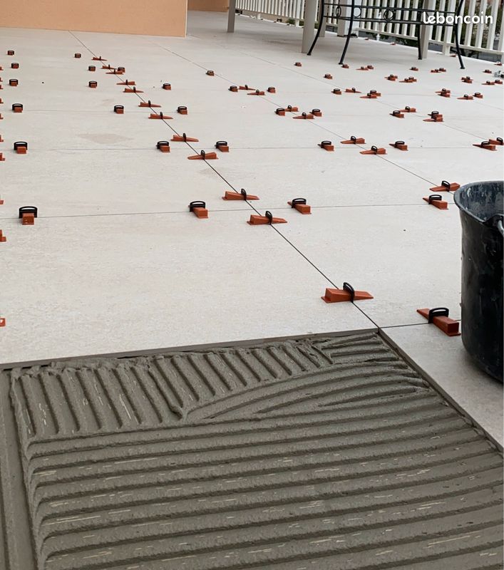 trouvez un carreleur professionnel pour vos travaux de pose de carrelage, rénovation ou création de sols et murs en carrelage. conseils, devis et qualité assurée.