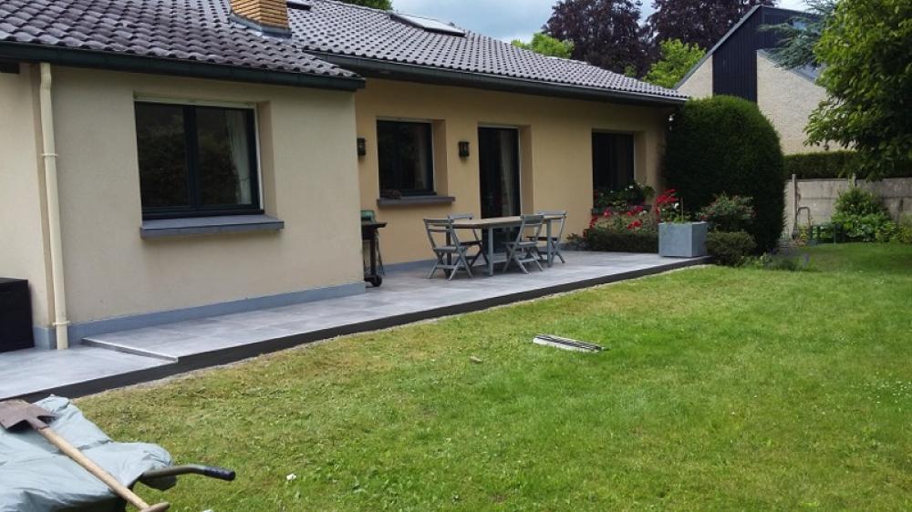 trouvez un carreleur extérieur qualifié pour tous vos travaux de pose de carrelage en terrasse, balcon ou autour de votre piscine. profitez d'un rendu esthétique, durable et résistant aux intempéries.