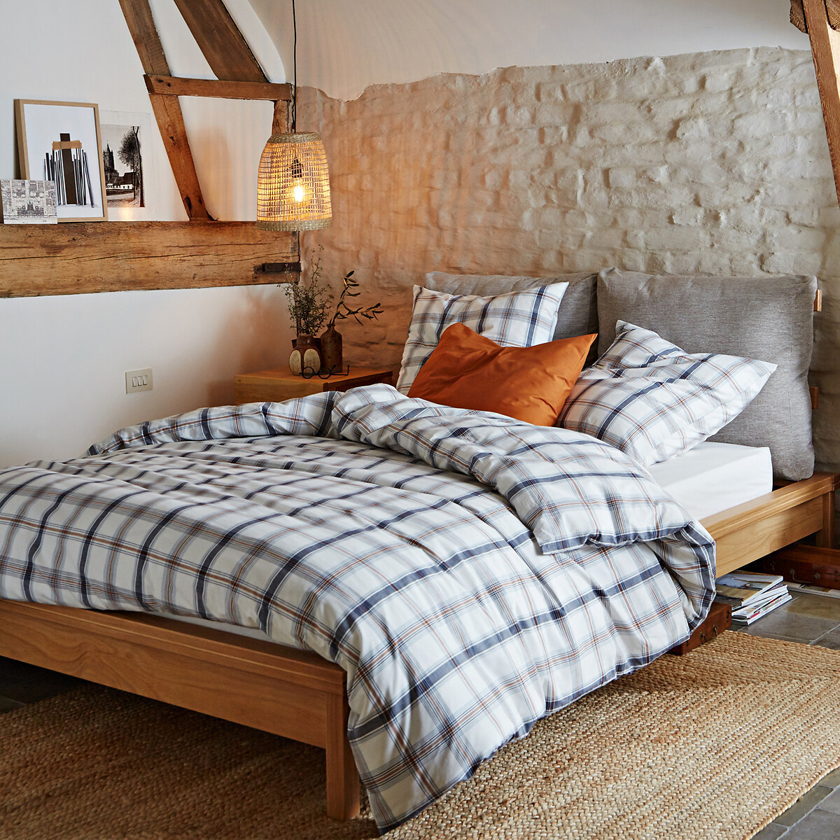 découvrez nos conseils et idées pour aménager une chambre parentale chaleureuse, propice à la détente et au bien-être, avec des astuces déco, des couleurs douces et une ambiance cosy.